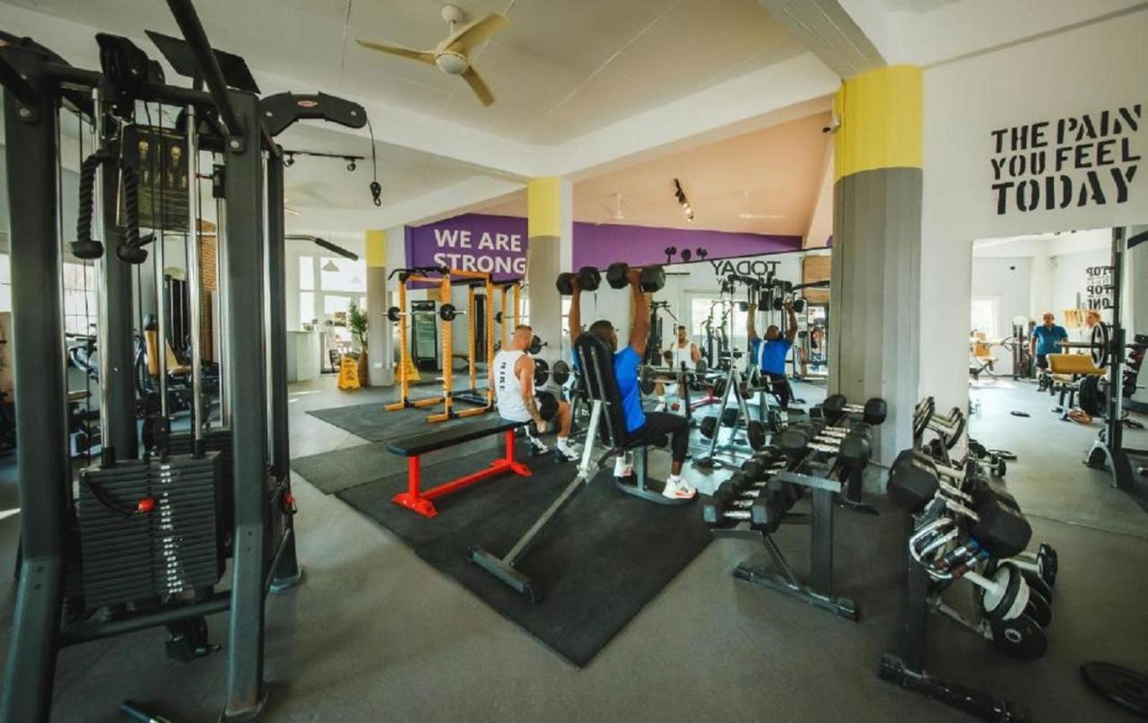Spartacus Pool Apartments In Caesar Resort & Spa Trikomo Zewnętrze zdjęcie